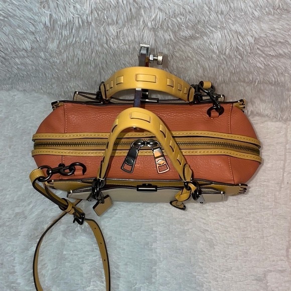 New Coach Dreamer Whipstitch Leather Satchel Bag Purse in Colorblock Tan - Picture 6 of 16